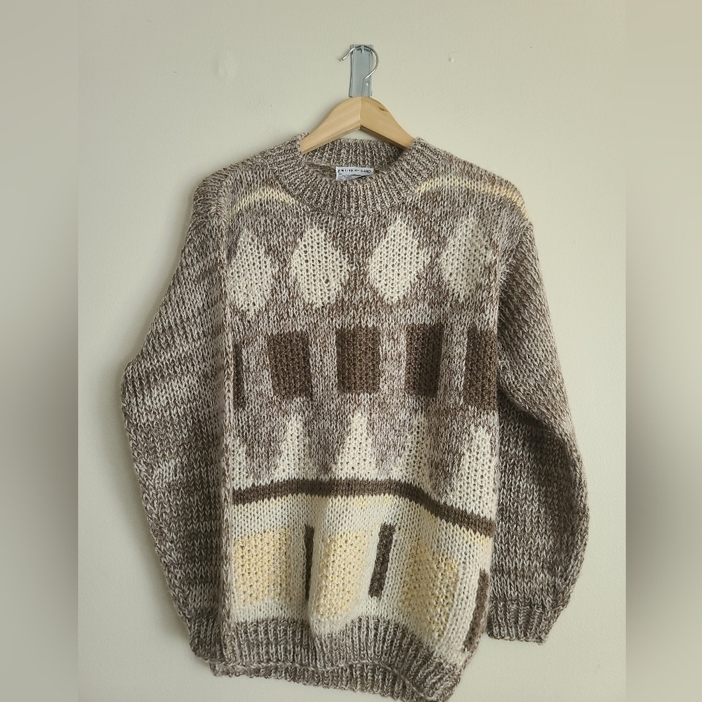 Vintage Handmade Visions chunky knit crew sweater tan small